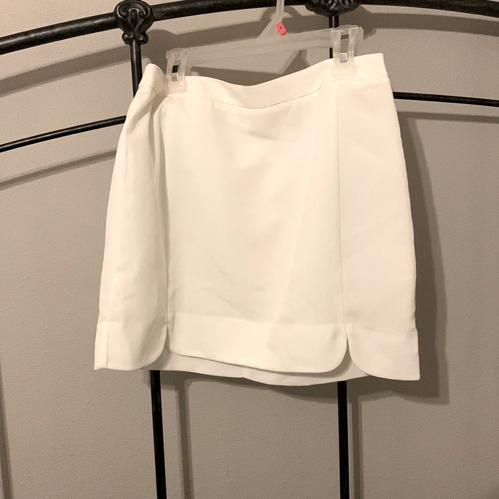 Gianni Bini size small skirt zipper closure